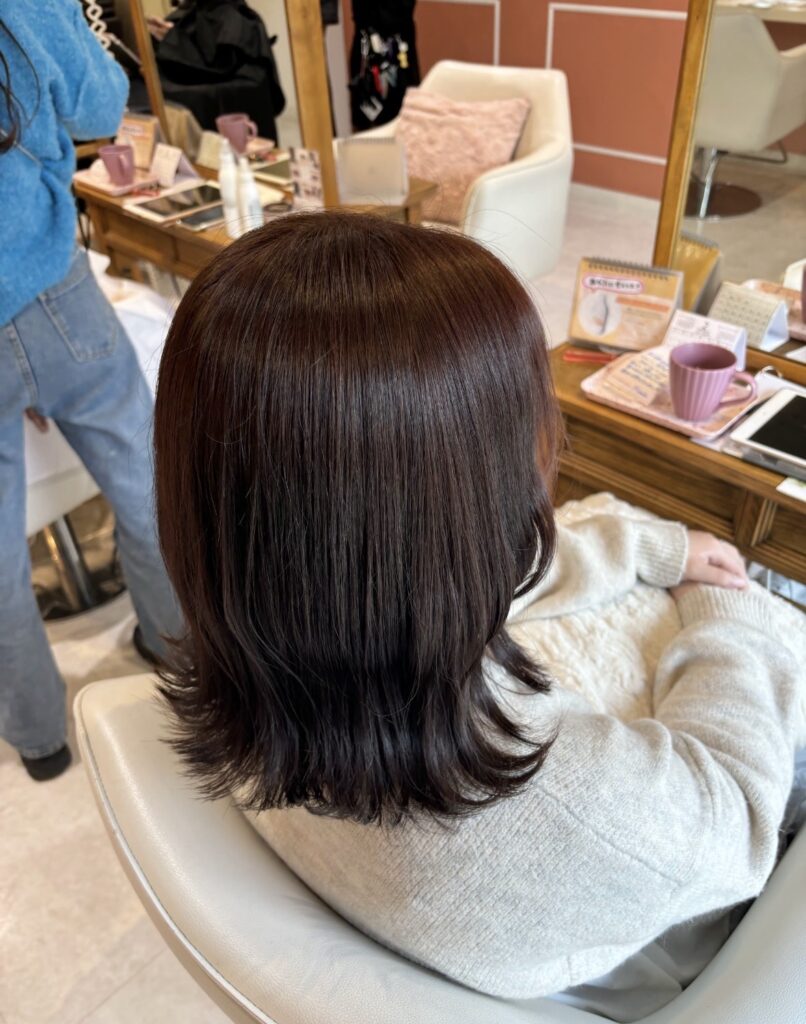 小顔見えボブで横顔もきれいに♪