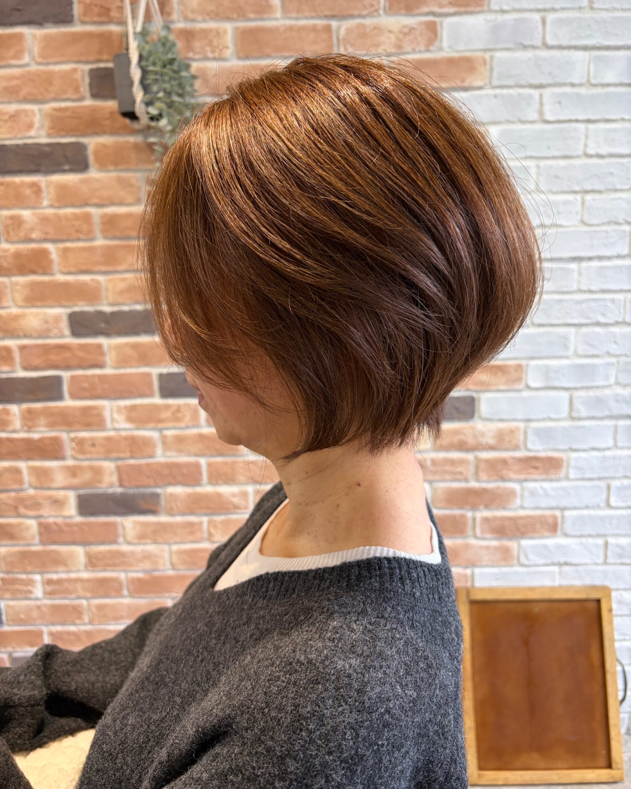 大人可愛い小顔ショートカット