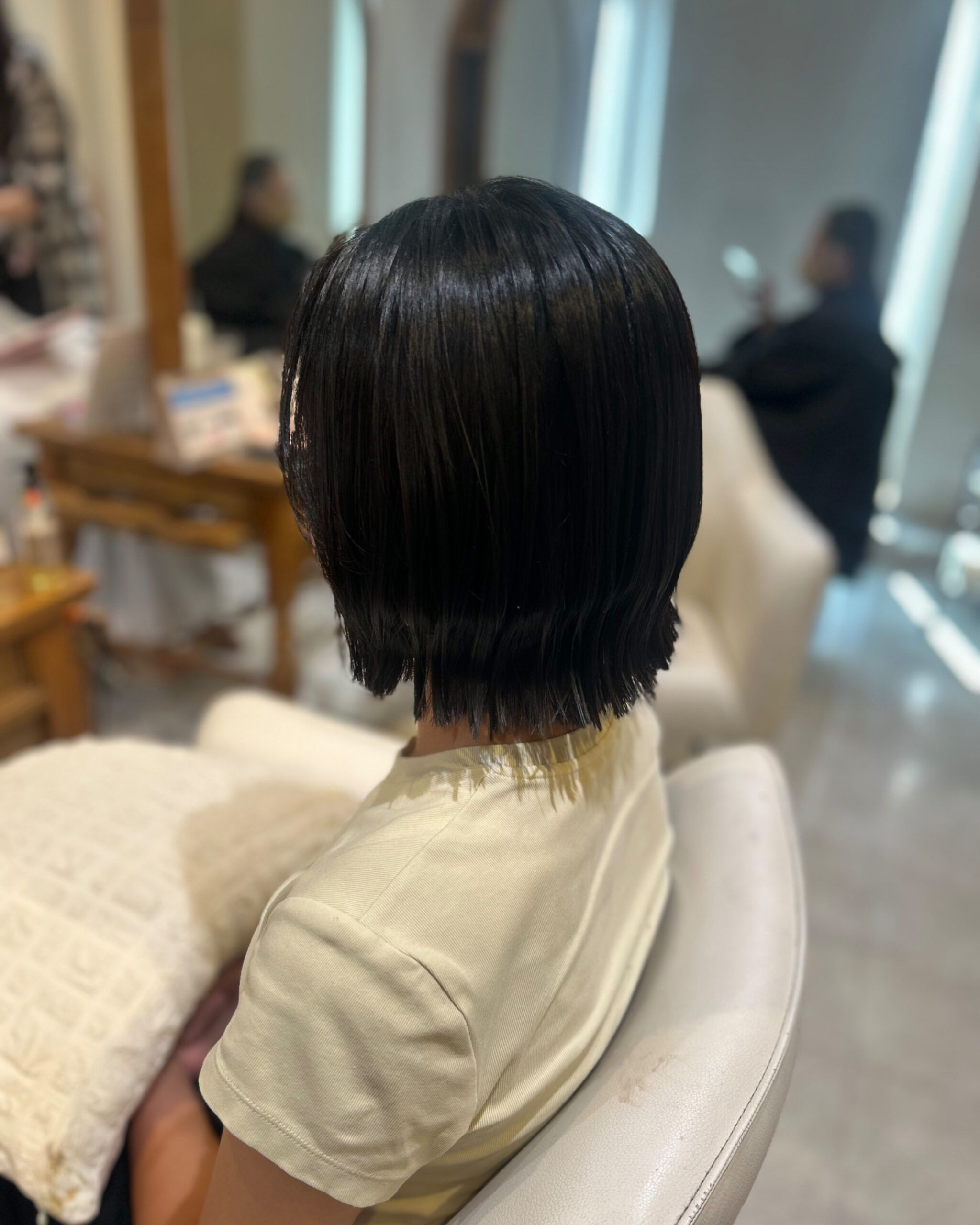 切りっぱなしボブで朝が変わる
